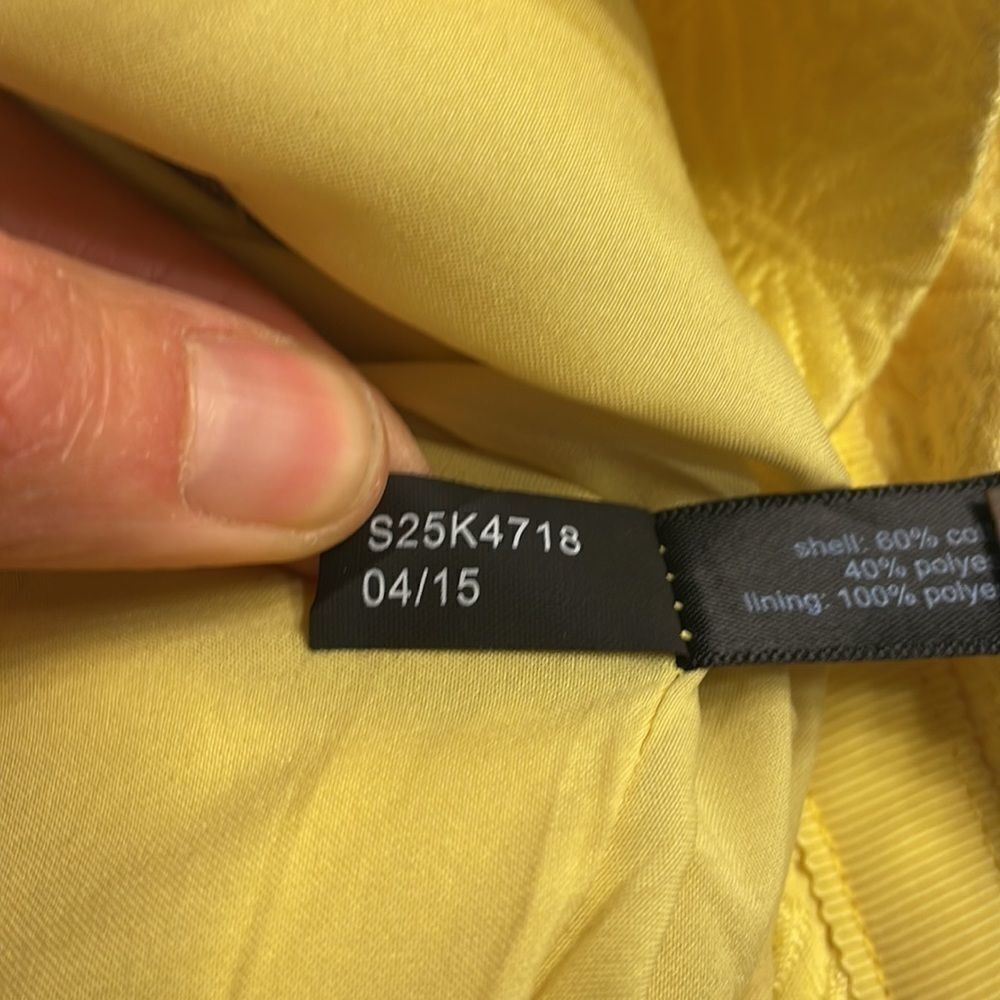woman’s yellow pencil skirt - Picture 9 of 9